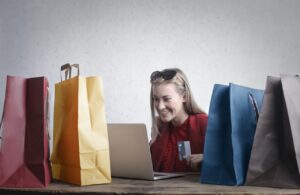 10 sfaturi pentru o experiență de cumpărături online mai sigură