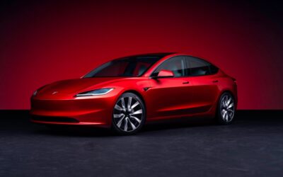 Tesla a introdus la vânzare varianta facelift a mașinii electrice Model 3, inclusiv în România.